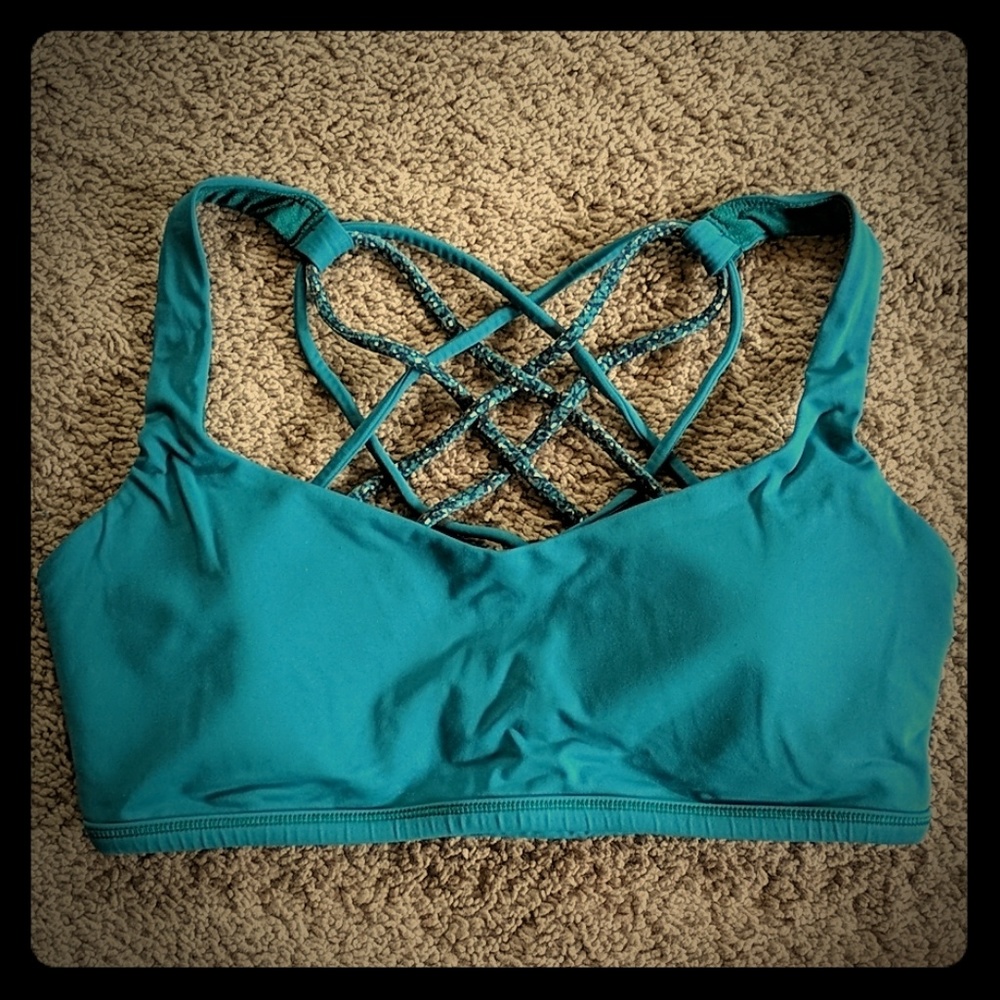 Lululemon free to be wild 8 Forage teal